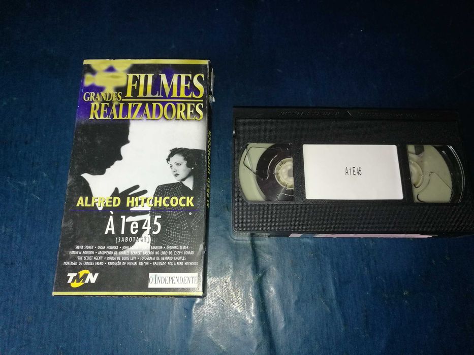À 1 E 45 (Alfred Hitchcock) (CAIXA EM CARTÃO) VHS64285870567298120