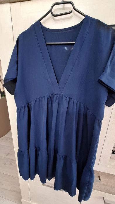 Oddam wiosenno-letnia sukienkę rozm.44