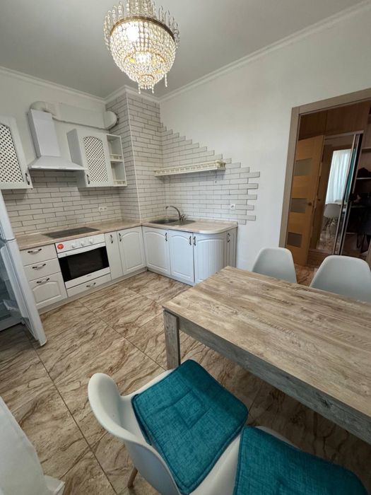 Сдам 1 комнатную квартиру Радужный 11 дом 50м2