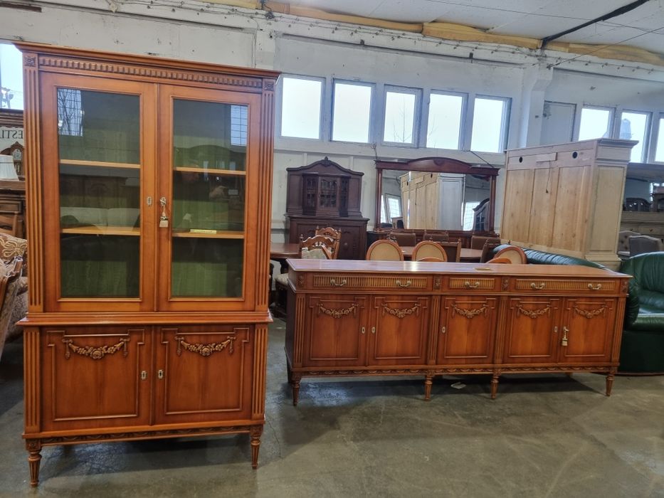 stół owalny drewniany 6 krzeseł