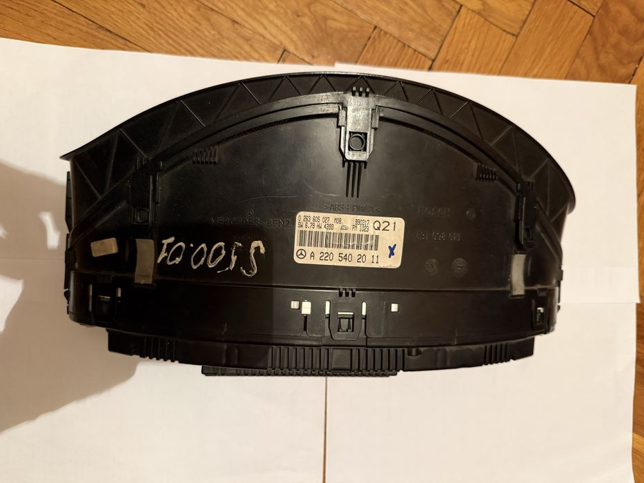 Щиток приладів Mercedes W220