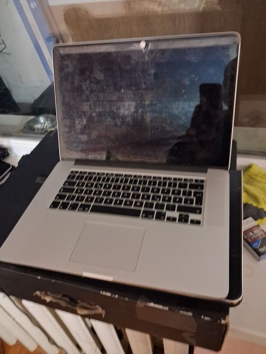 Macbook pro a1398 mid 2015 emc 2909 irispro