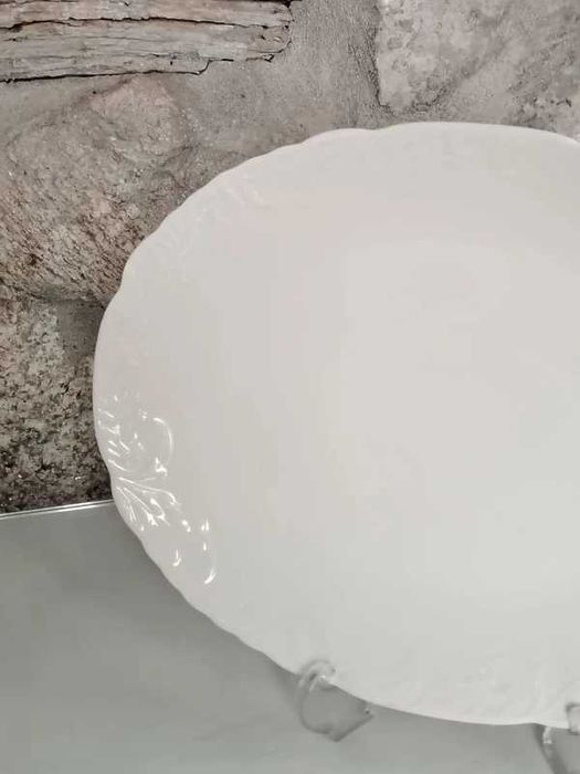 Travessa Oval Branca com Relevo - ENVIO GRATIS