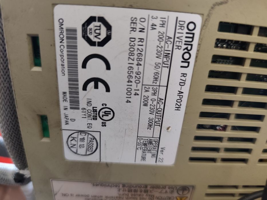 Сервопривід  Omron R7D-AP04H