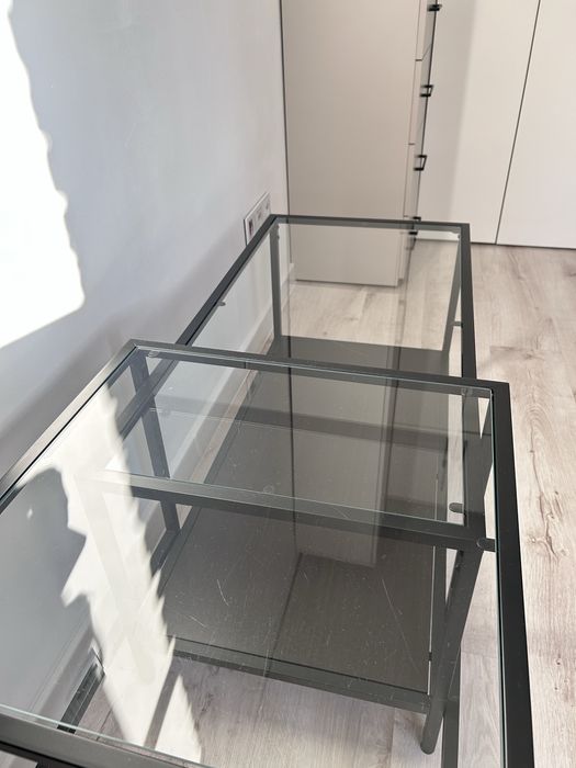 Komplet 2 stolików kawowych IKEA VITTSJÖ (loft / czarne / szklany blat)