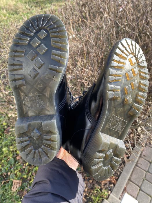 Dr. Martens оригінал.