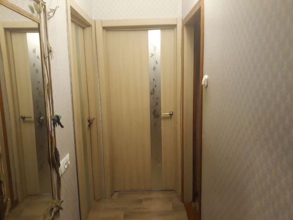 Сдам свою !!  гостинку. Гостинка с своим  санузлом, кунхей. На м. Ак.