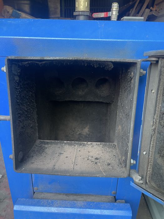 Продам твердопаливний котел