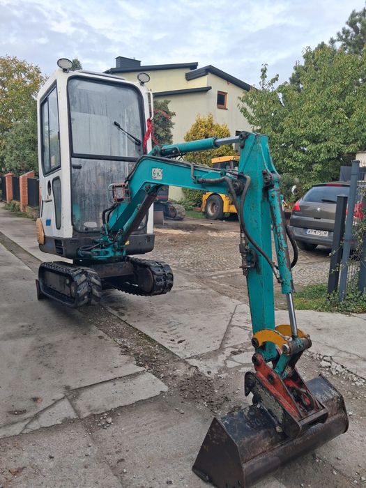 Minikoparka Komatsu Rok 2000