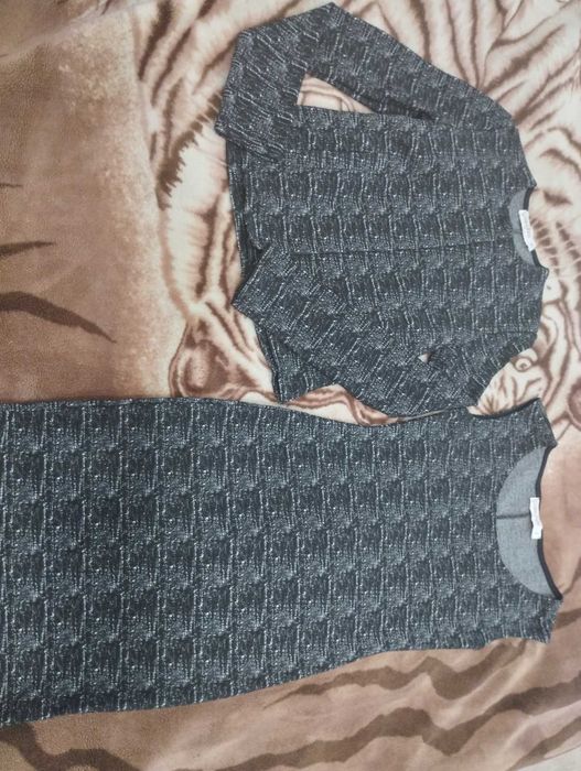 Костюм плаття  і піджак розмір xs-s