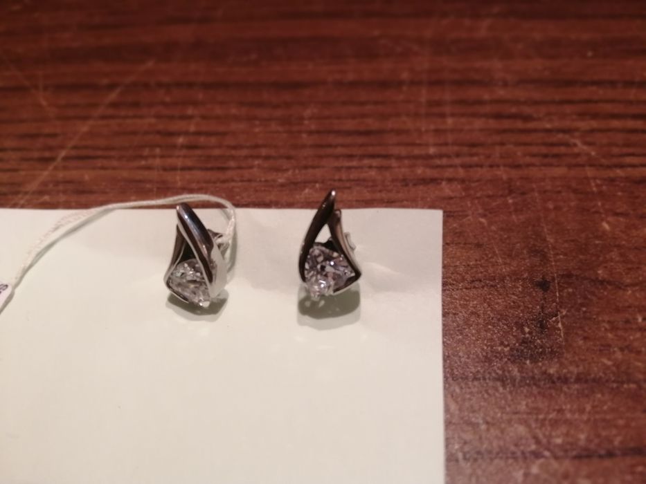 Zawieszka Apart plus kolczyki srebrne