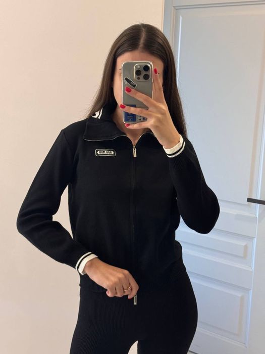 Продам куртку celine