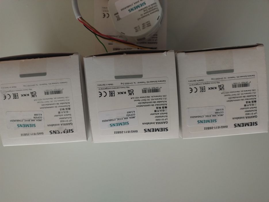 Siemens aktor załączający KNX