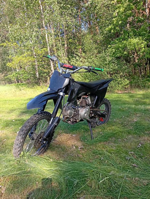 Cross hetch 125 cm3