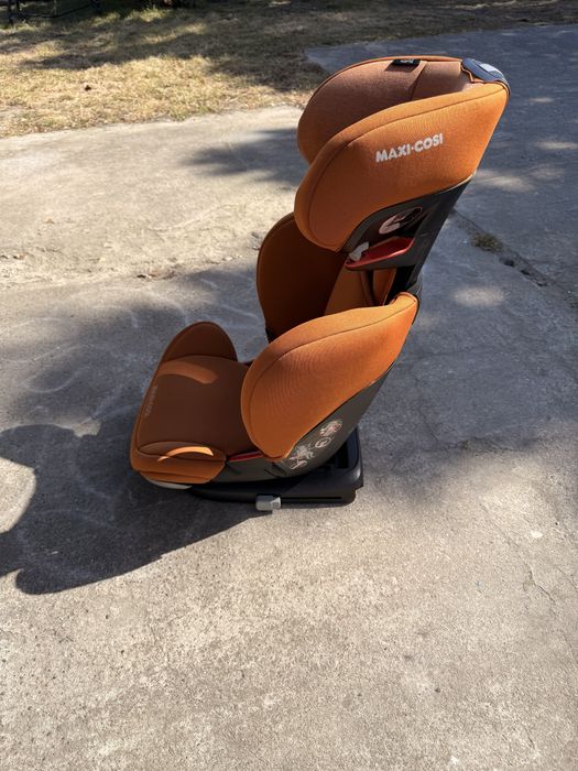Fotelik Maxi Cosi Rodifix Air 15 - 36 kg