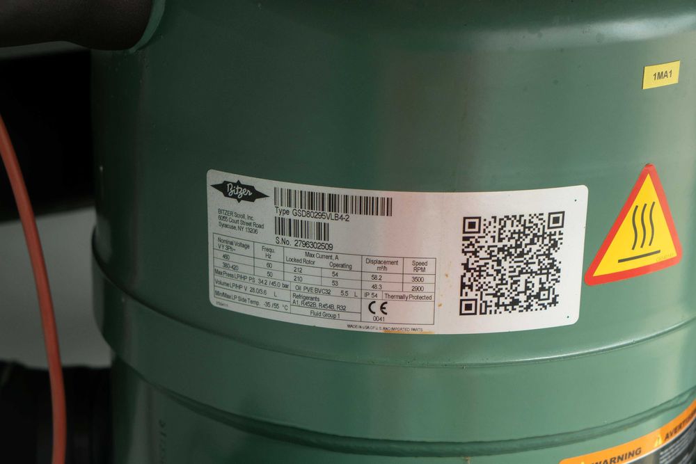 Чіллер/Тепловий насос Climaveneta NX W Y H 0502 157.5 кВт/175 кВт.