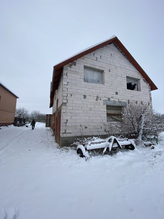 Продам будинок у передмісті Берегова