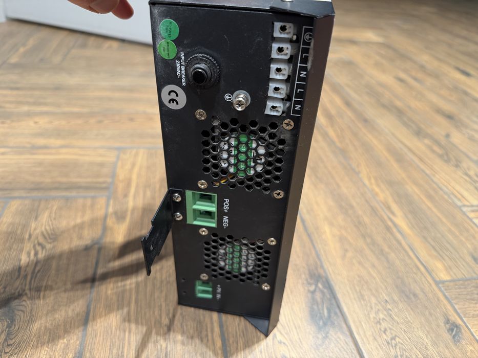 Інвертор, джерело безперебійного живлення, ea sun