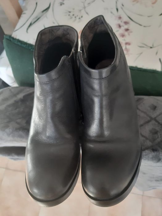 Botas em couro Fly London