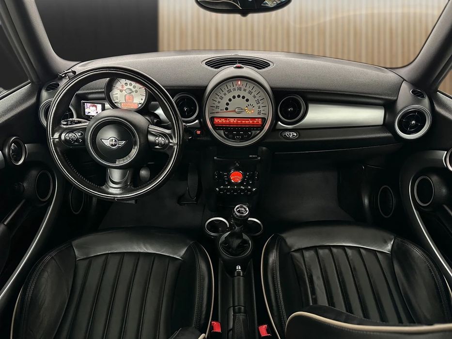 MINI Cabrio Cooper D