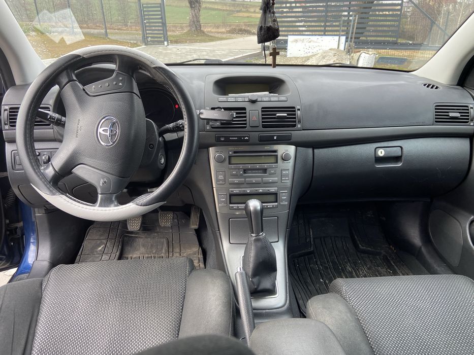 Toyota Avensis Kombi 1.8 Benzyna (129 KM) | Prywatnie