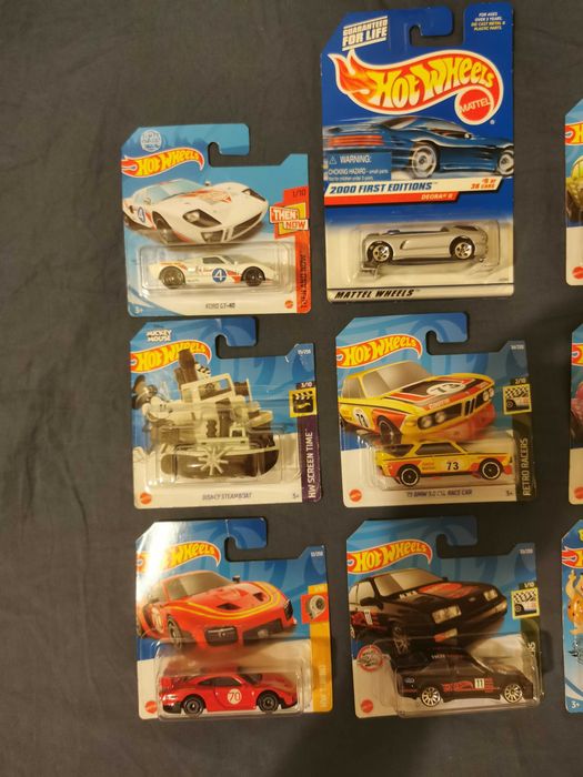 Vendo colecao de Hot Wheels