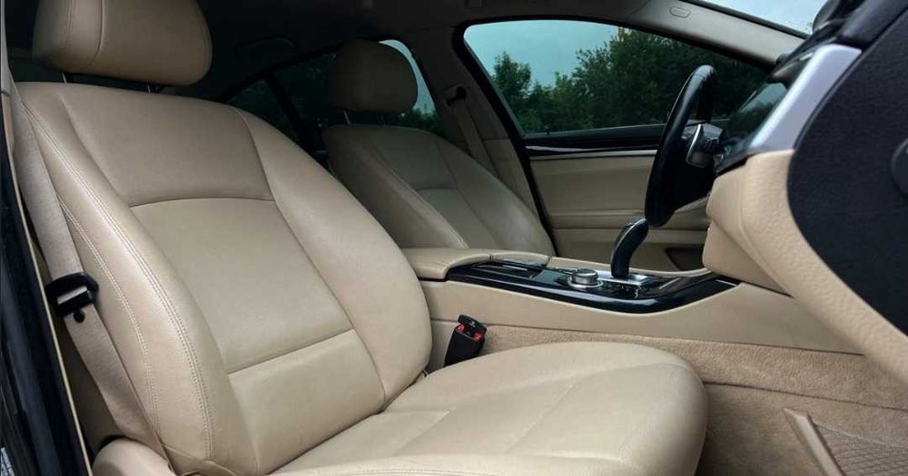 Продам BMW F10 офіціал