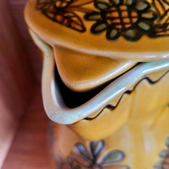 Керамічний глечик майоліка лксф