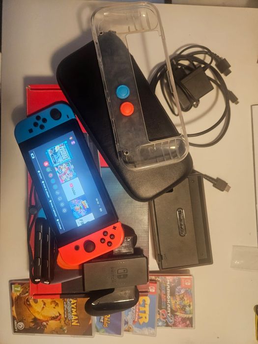 Vendo nintendo switch em ótimo estado