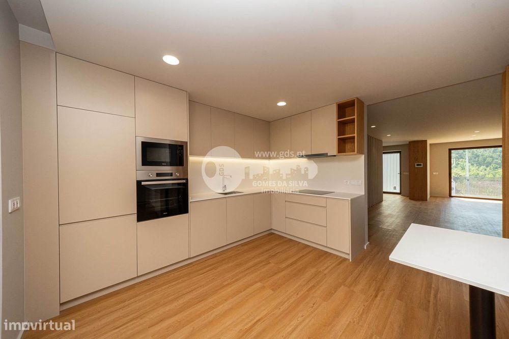 Moradia T3 Nova | Priscos, Braga