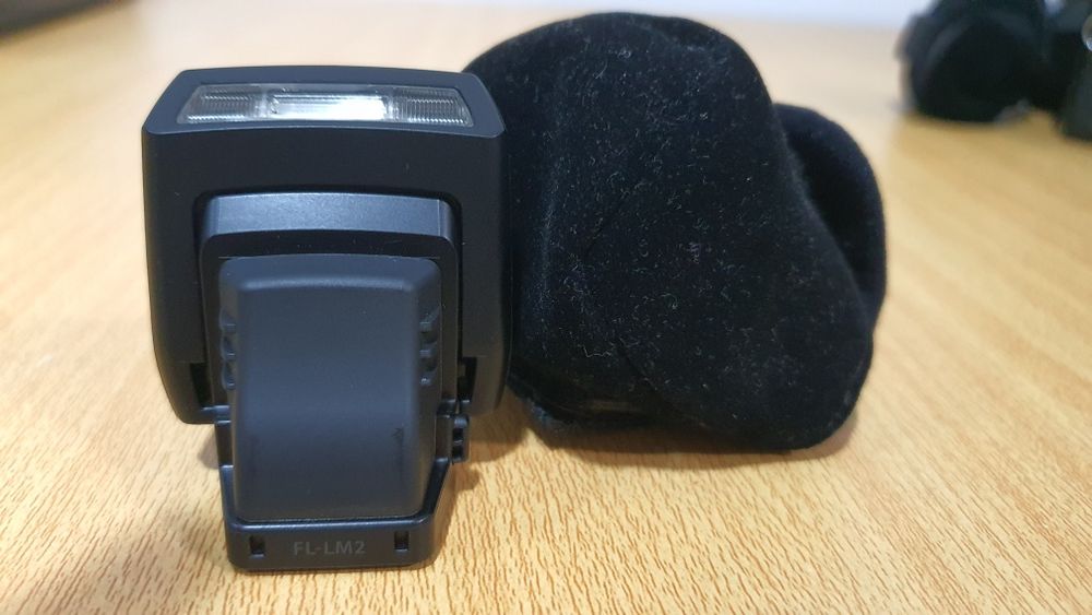 Flash Olympus FL-LM2 para uso com OM-D E-M5 – OM-D E-M1/ Pe