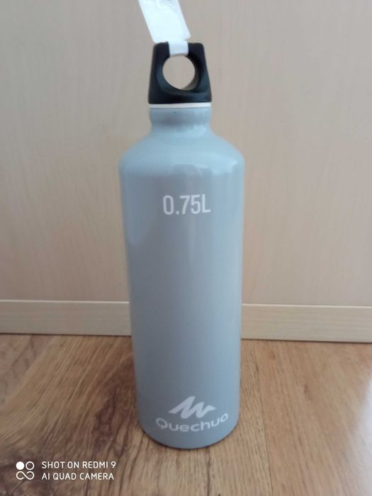 Bidon Quechua 0,75l nowy