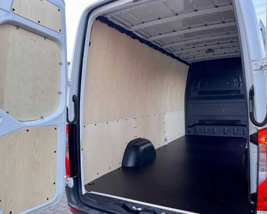 Mercedes Sprinter  L3 Podłoga Brązowa 9 mm -WYSYŁKA, MONTAŻ GRATIS !