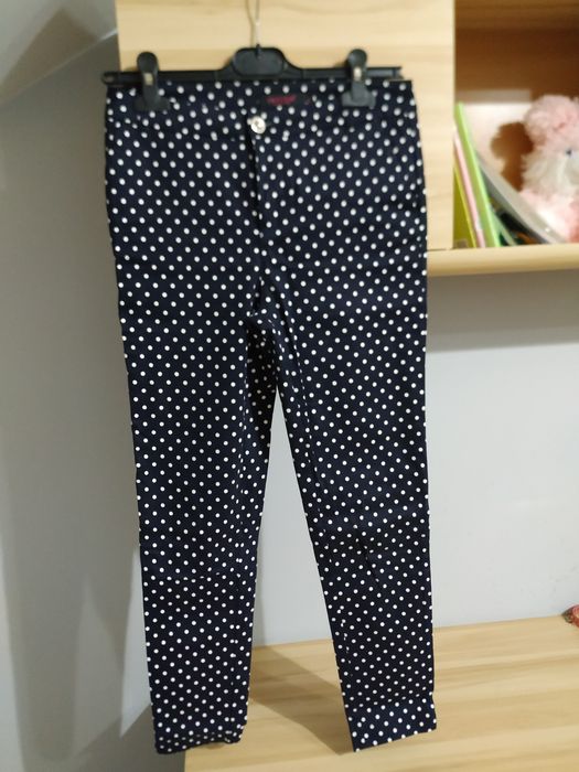 Spodnie granatowe w groszki S 36