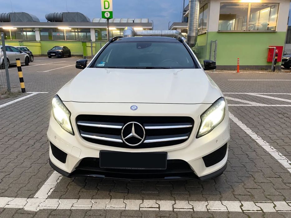 Mercedes-Benz GLA
