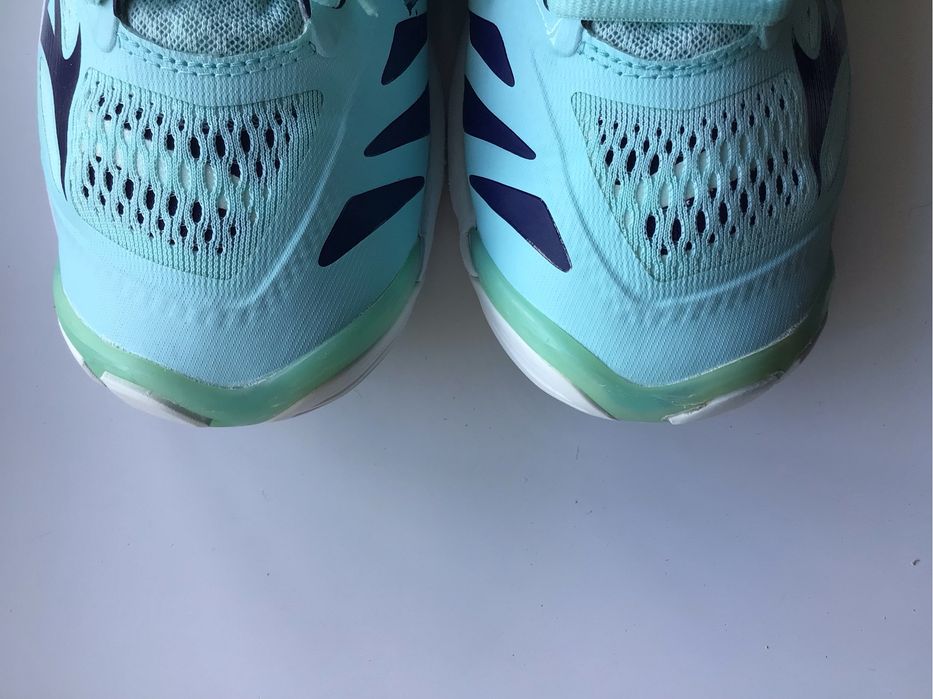 Кроссовки Mizuno Wave Lightning Z5 41 р.