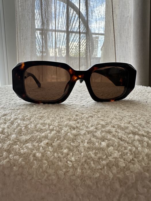 Okulary przeciwsloneczne PRADA modne brazowe okulary