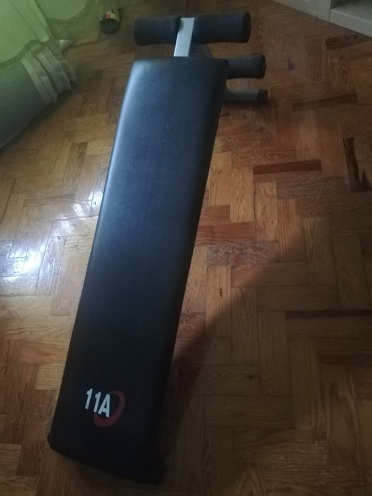 Banco de treino abdominais