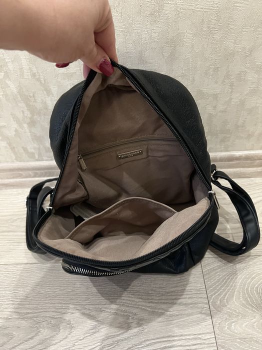 Продам рюкзак черный