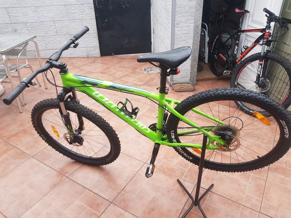 Bicicleta roda 27.5 com revisão feita tudo a funcionar sem problemas