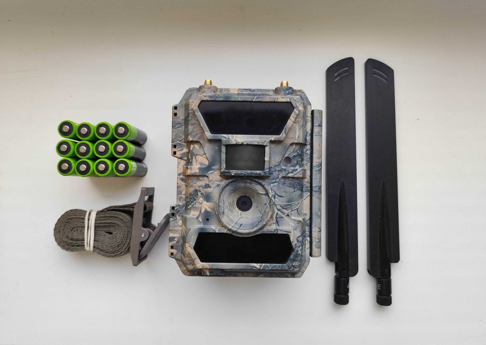 Fotopułapka Orllo Huntercam PRO + akumulatorki + karta SD