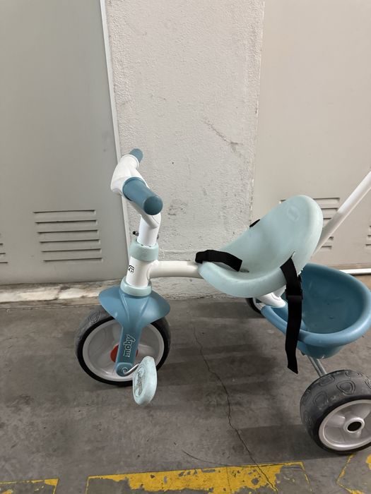 Triciclo criança
