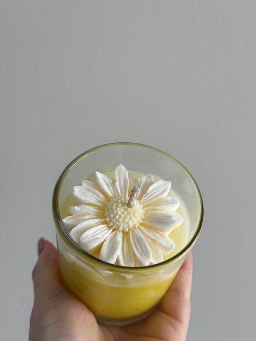 Świeca sojowa w szkle