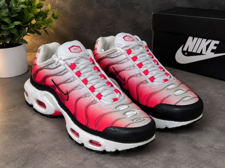 Nike Air Max Plus TN — White/Red | Оригинал