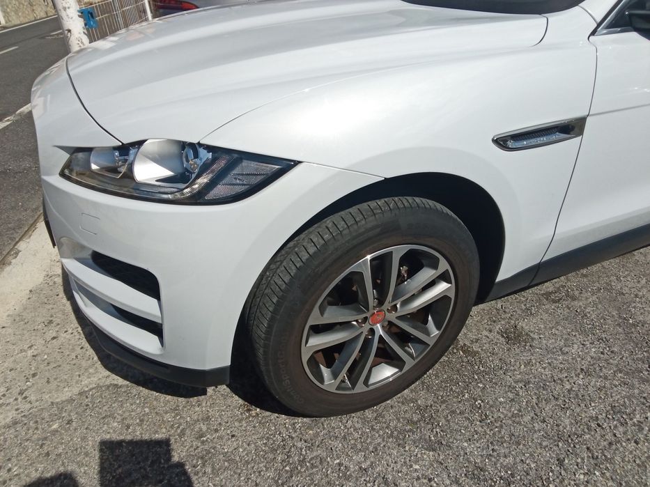 Jaguar F-Pace 2.0 i4D Prestige