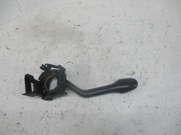 Conjunto / manetes de luzes e limpa vidros VOLKSWAGEN Golf III (1H1)