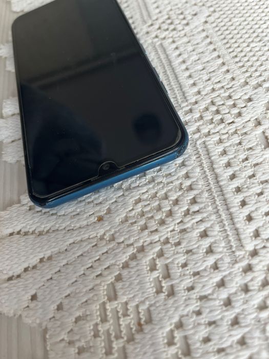 Smartfon LG K40S