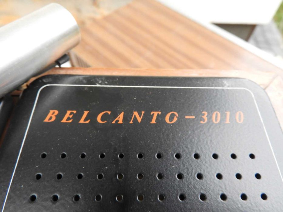 Gramofon RFT Balcanto - 3010 na części