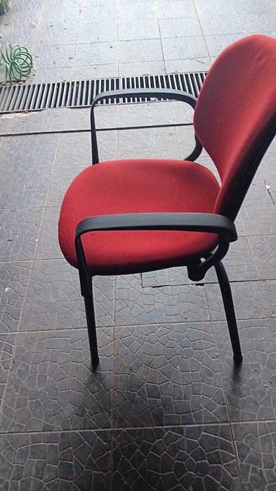 Mobiliário de escritório - Cadeiras - Sofás - Cadeira Com rodas