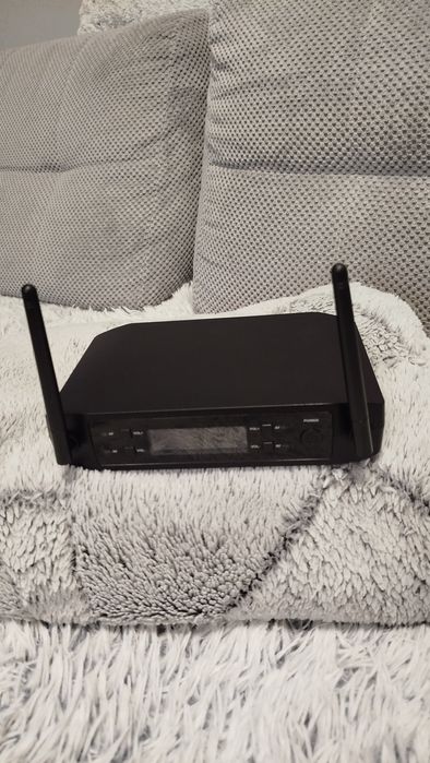 Karaoke + 2 mikrofony, profesjonalny zestaw bezprzewodowy